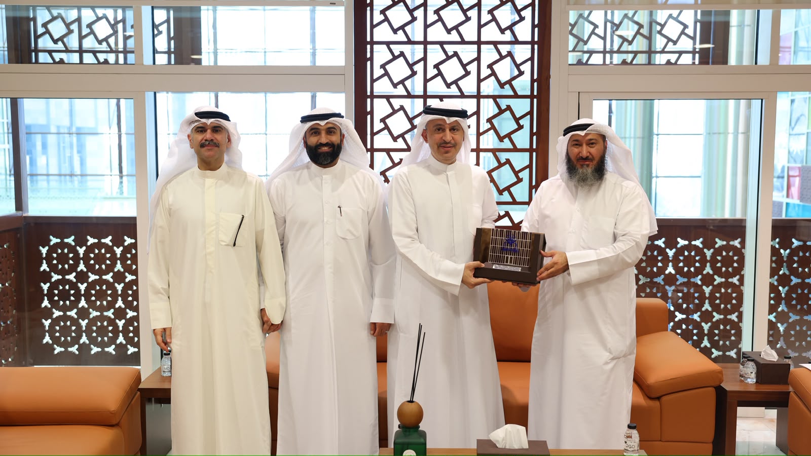 معالي وزير التجارة والصناعة استقبل وفد جمعية المحاسبين وناقش تعزيز آليات التعاون